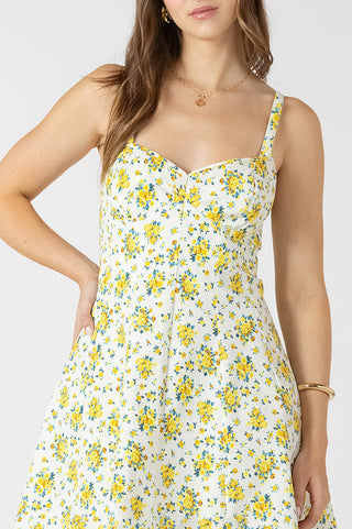 Mini-robe à encolure cœur