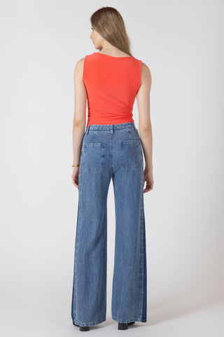 CONTRAST BLUE WASH