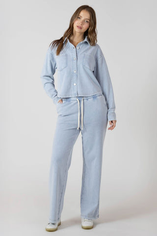 WASHED LIGHT BLUE