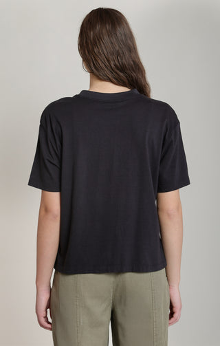 Essential Tee
