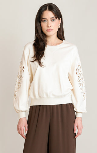 Pull brodé